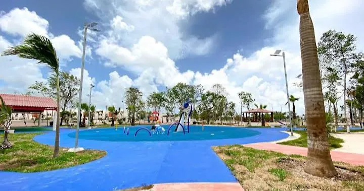 Cancun Smart House With Pool & Aquapark Apartment